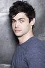 Matthew Daddario isAlec Lightwood
